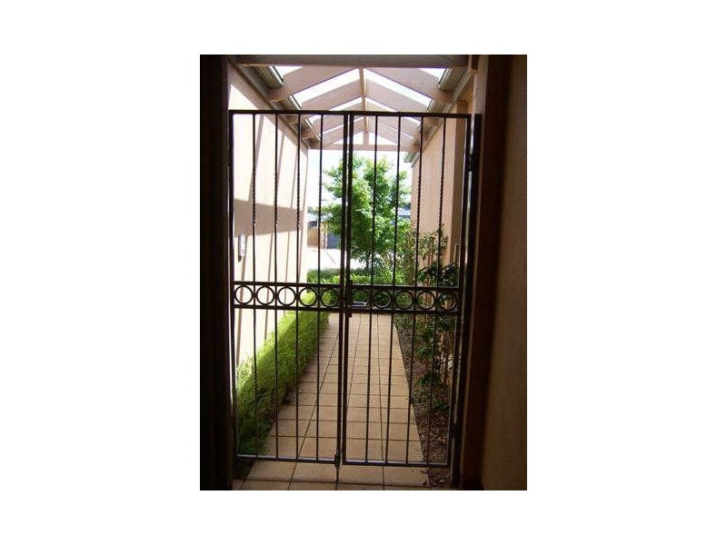 43 Mary Kitson Avenue, Watson ACT 2602