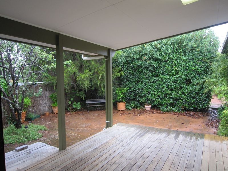 27 Castieau Street, Higgins ACT 2615