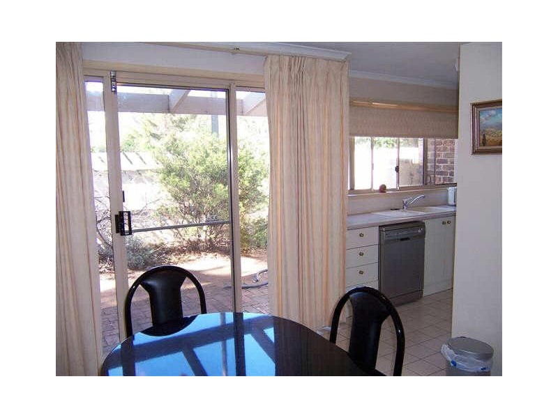 10 Earle Place, Page ACT 2614