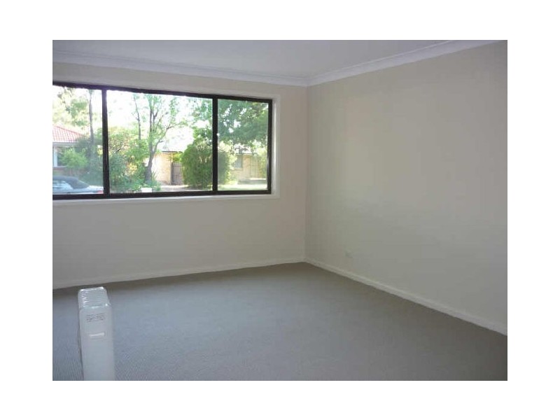 8 Dickinson Street, Watson ACT 2602