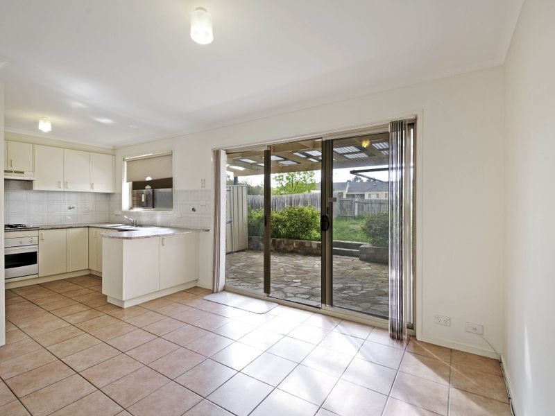 6 Yuranigh Court, Ngunnawal ACT 2913