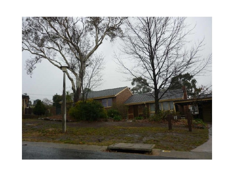 15 Hinchcliffe Place, Spence ACT 2615