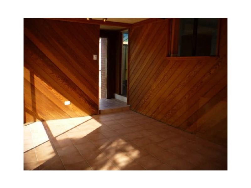 16 Gollan Street, Evatt ACT 2617