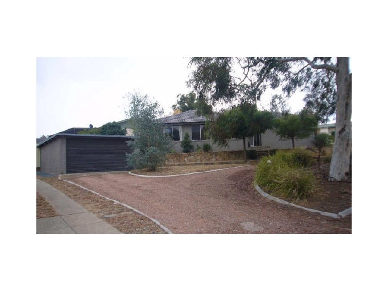 28 Dolling Cres, Flynn ACT 2615