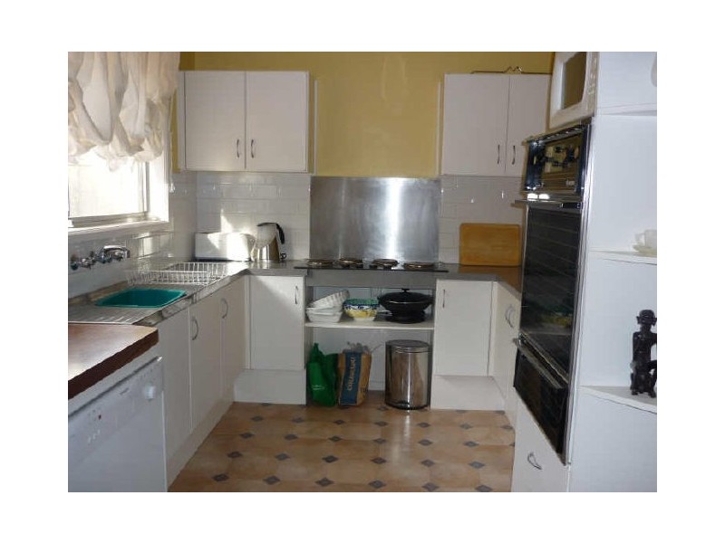 28 Dolling Cres, Flynn ACT 2615