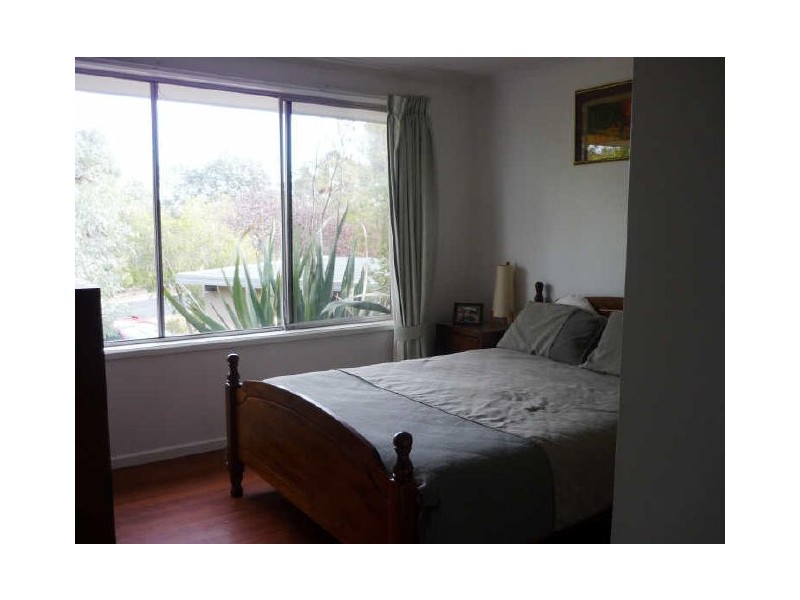 28 Dolling Cres, Flynn ACT 2615