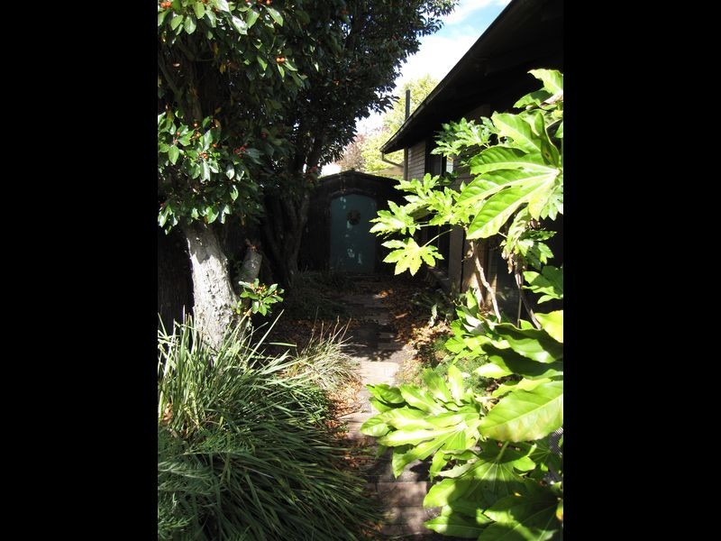 8 Warland Place, Charnwood ACT 2615