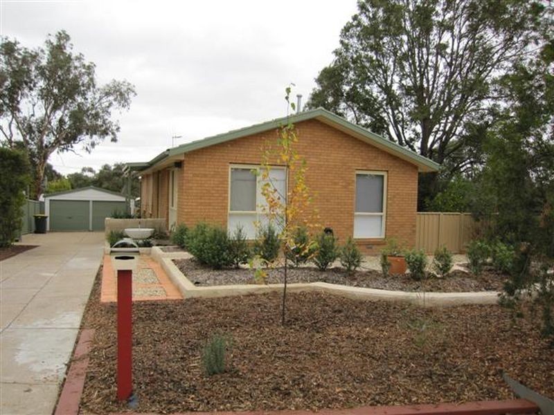 4 Magrath Crescent, Spence ACT 2615