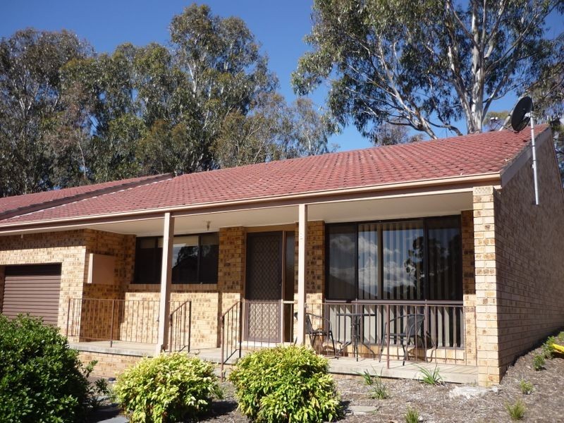 8 Amess Place, Belconnen ACT 2617