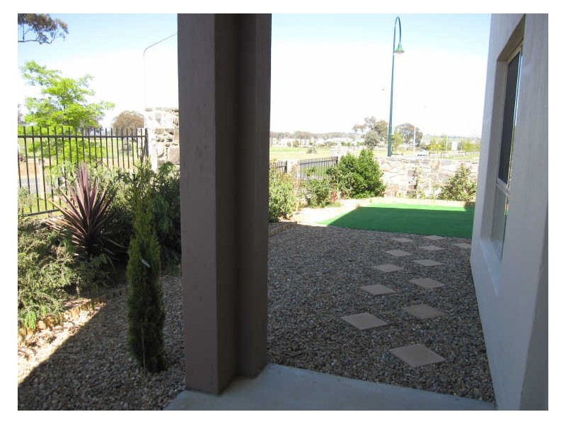 67 Nullabor Avenue, Harrison ACT 2914