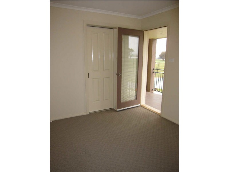 67 Nullabor Avenue, Harrison ACT 2914