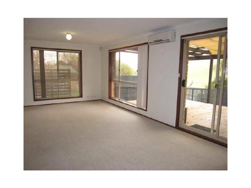 12 Murrung Street, Ngunnawal ACT 2913