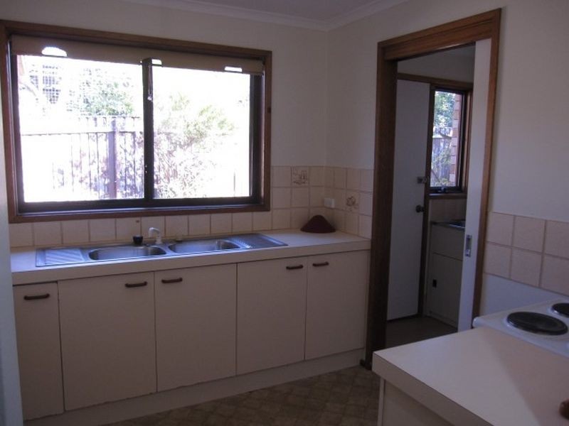 4 Flecker Place, Florey ACT 2615