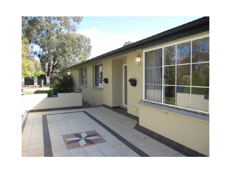 1 De Vis Place, Page ACT 2614