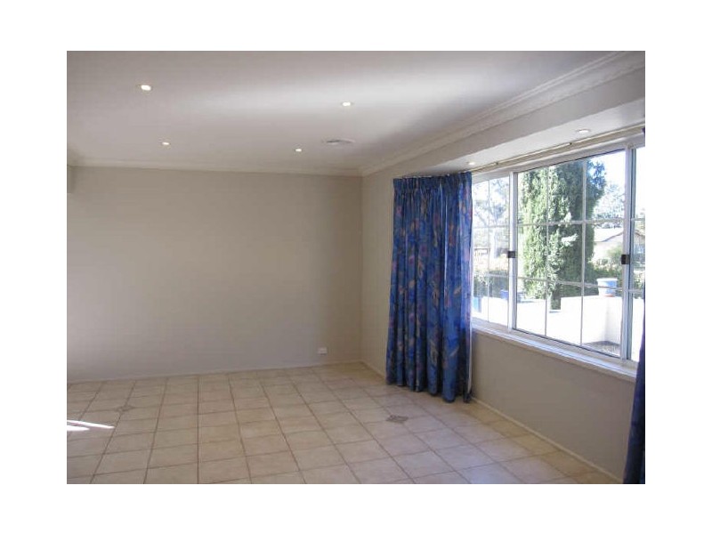 1 De Vis Place, Page ACT 2614