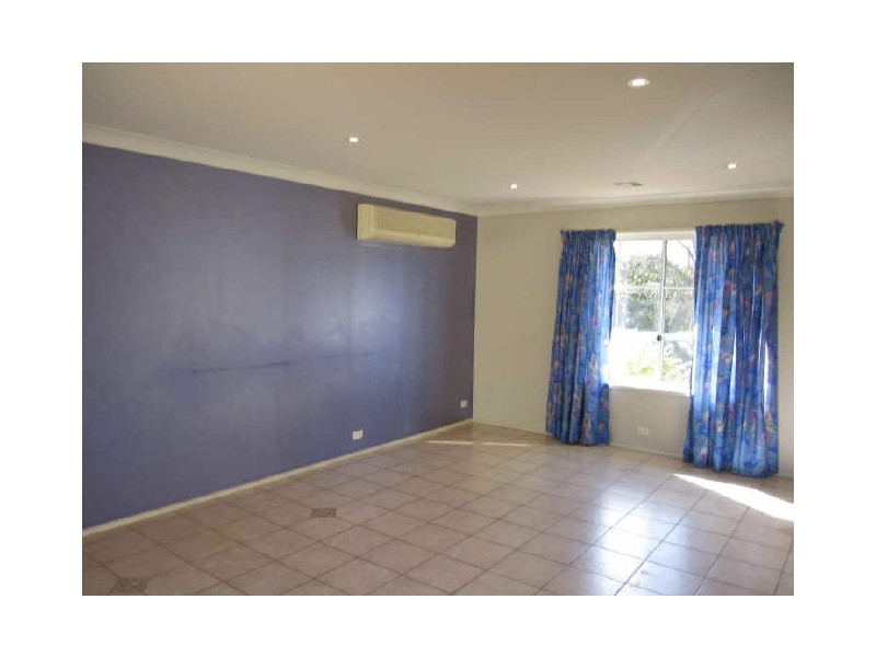 1 De Vis Place, Page ACT 2614