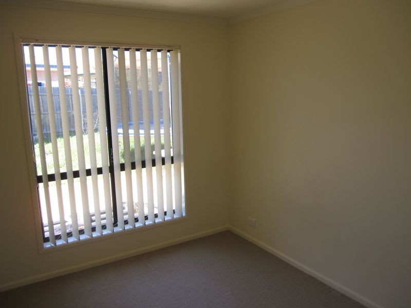 4 Notepad Place, Dunlop ACT 2615