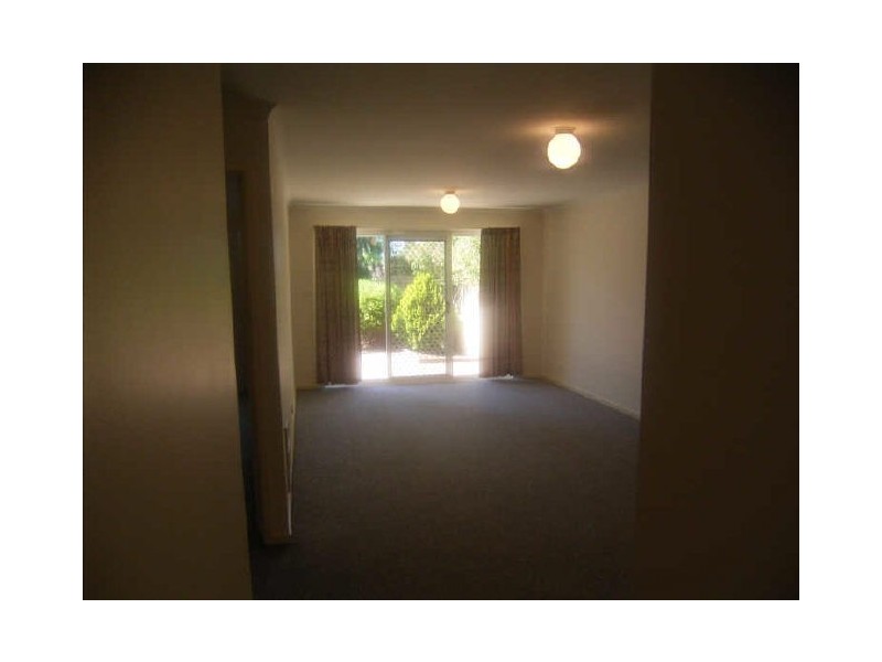 17/15 “Beechwood” John Cleland Cres, Florey ACT 2615