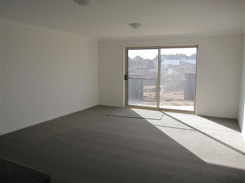 8/95 Eccles Circuit, Macgregor ACT 2615