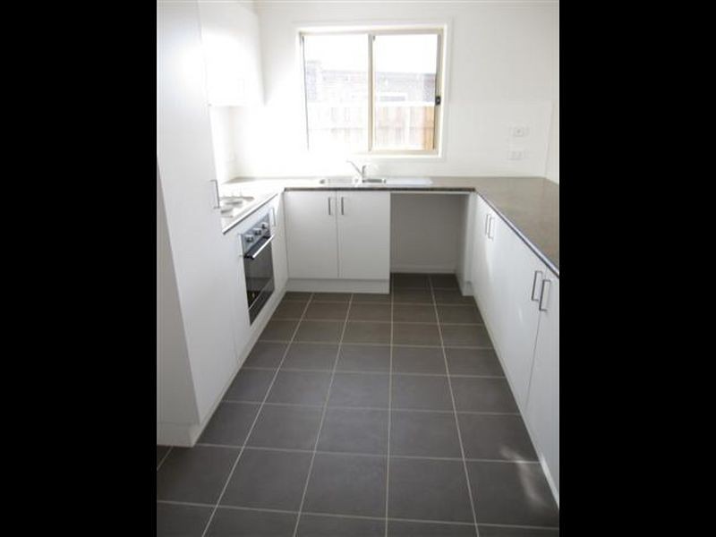 8/95 Eccles Circuit, Macgregor ACT 2615