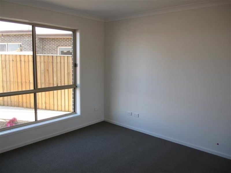 8/95 Eccles Circuit, Macgregor ACT 2615