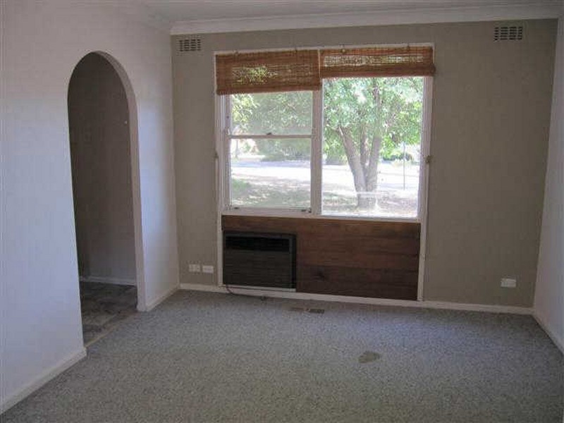 17 Maclaurin Crescent, Chifley ACT 2606