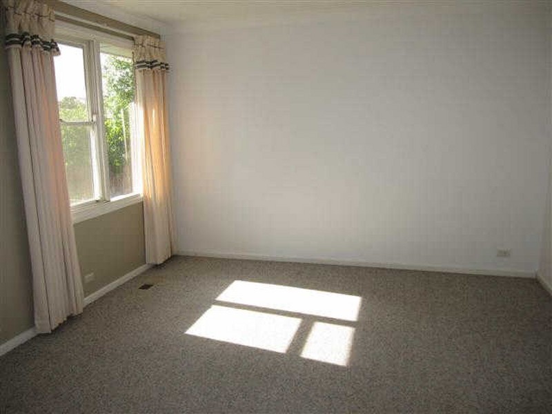 17 Maclaurin Crescent, Chifley ACT 2606