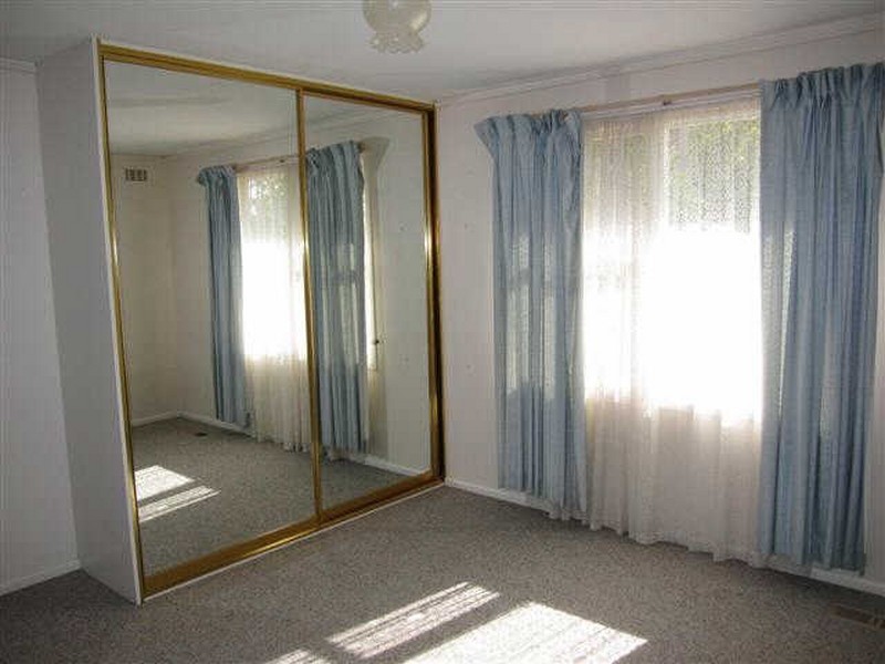 17 Maclaurin Crescent, Chifley ACT 2606