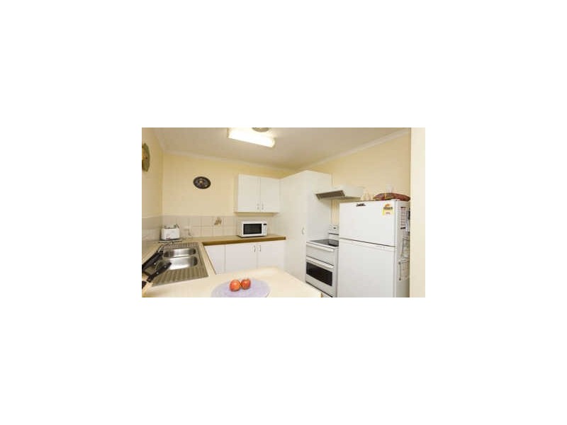 6 Summerville Crescent, Florey ACT 2615