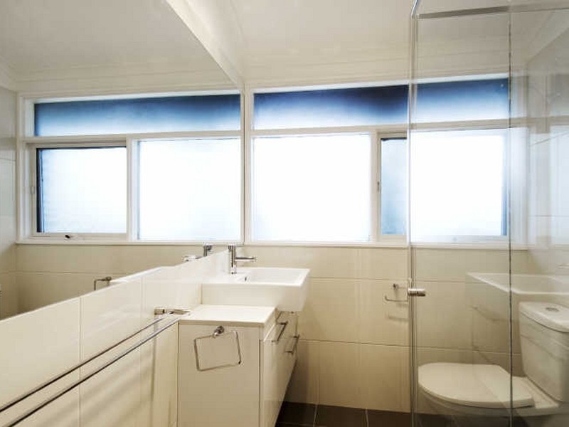 20 Oakes Street, Cook ACT 2614