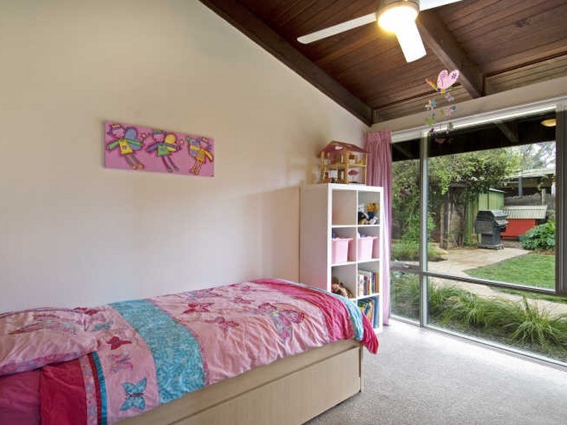 20 Oakes Street, Cook ACT 2614