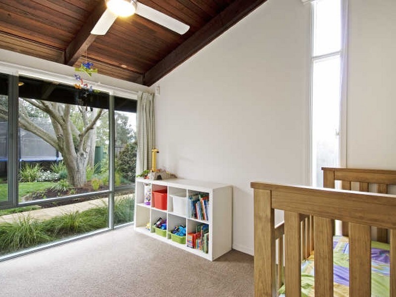 20 Oakes Street, Cook ACT 2614