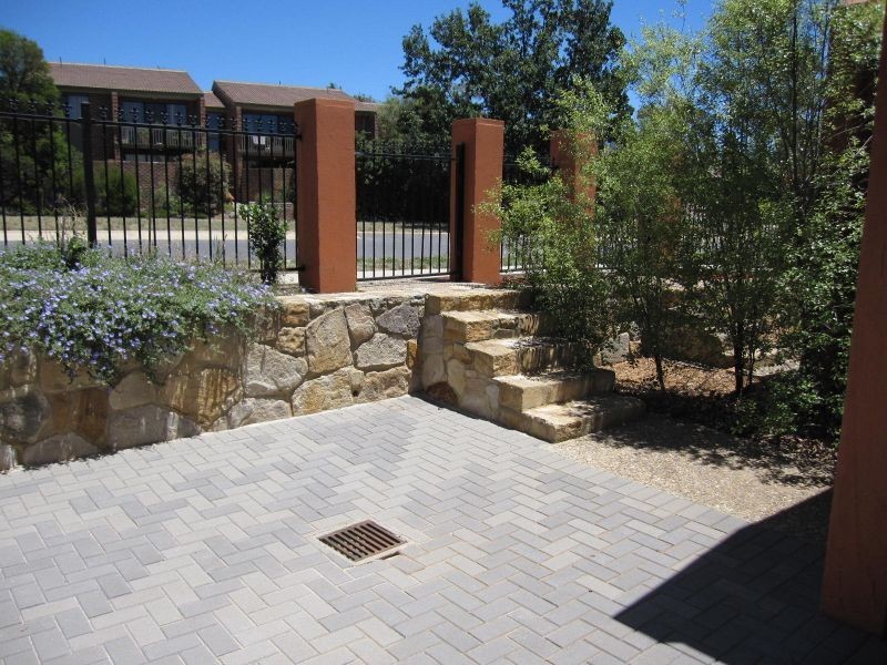 15/15 Wanliss Street, Latham ACT 2615