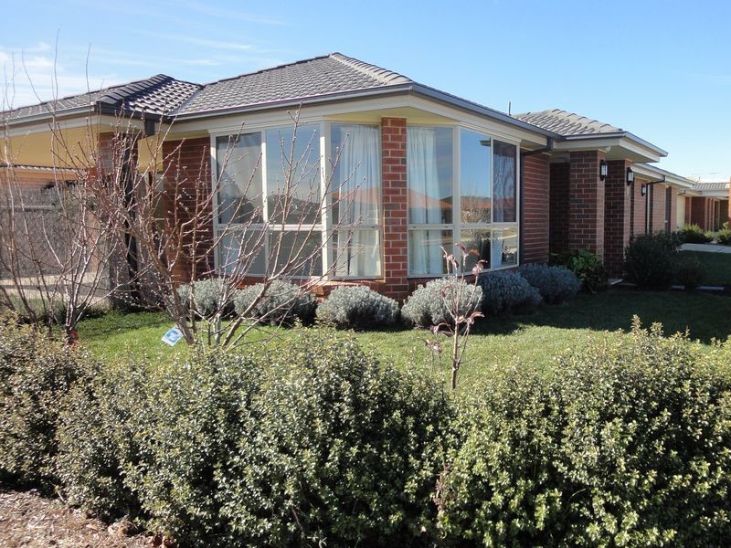 1 Nancy Cato Street, Franklin ACT 2913