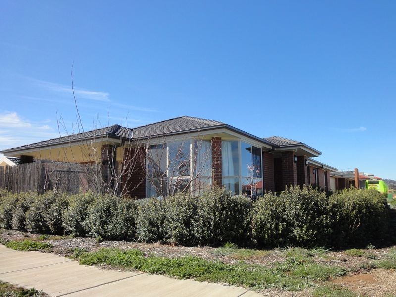 1 Nancy Cato Street, Franklin ACT 2913