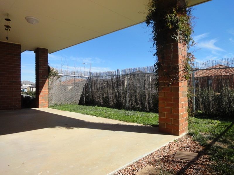 1 Nancy Cato Street, Franklin ACT 2913