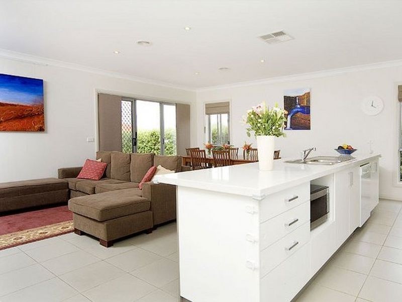9 Erdos Street, Bruce ACT 2617