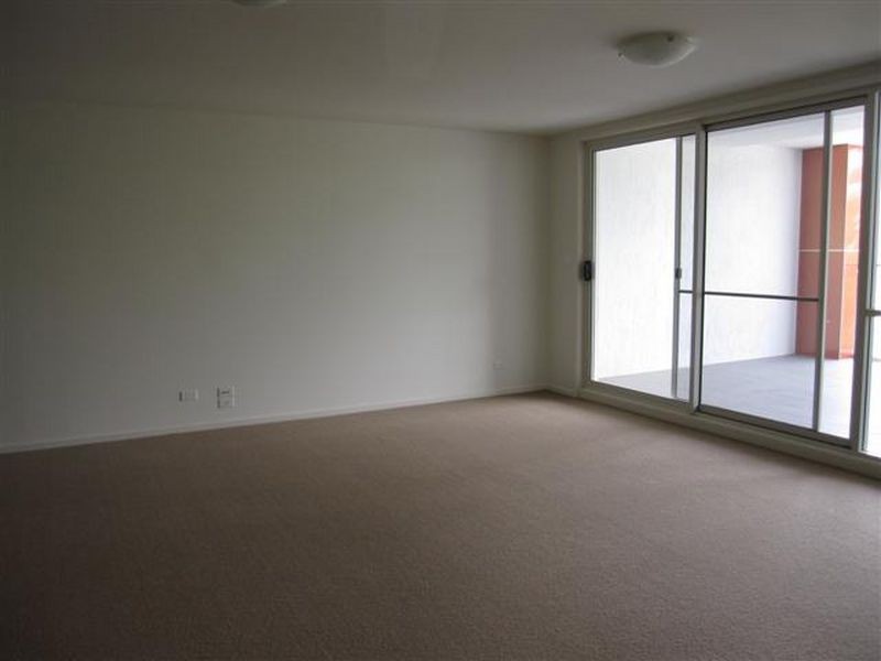 28/57 ‘The Oracle’ Benjamin Way, Belconnen ACT 2617