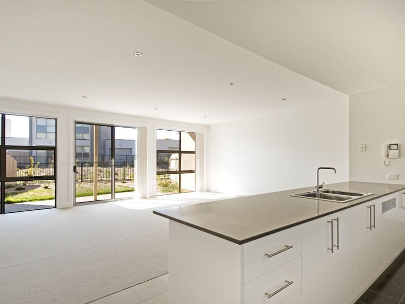 63/11 Joy Cummins Place, Belconnen ACT 2617