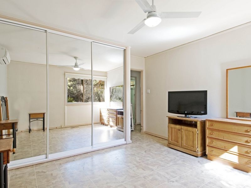 32 Feakes Place, Campbell ACT 2612