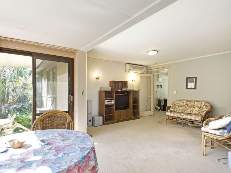 32 Feakes Place, Campbell ACT 2612