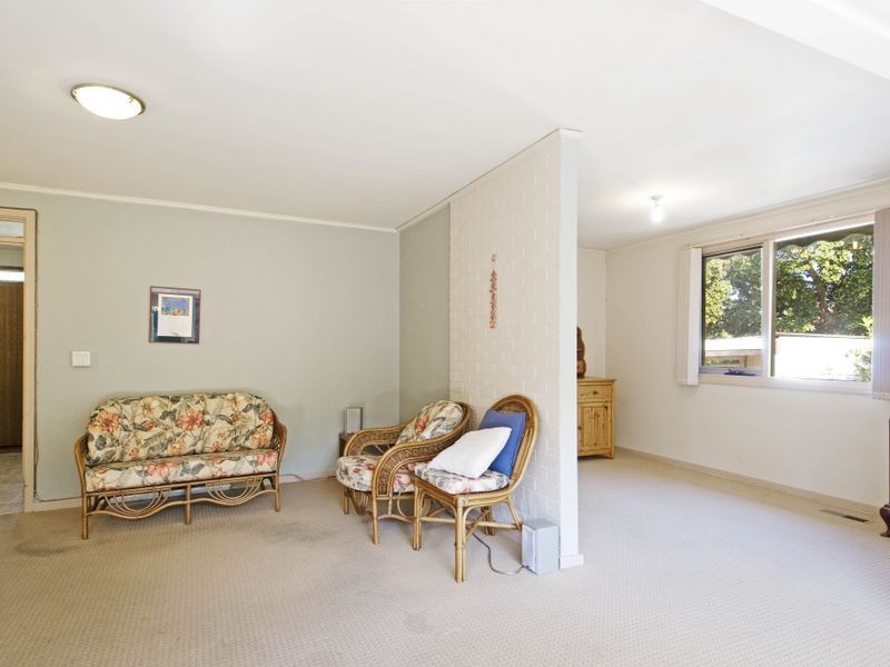 32 Feakes Place, Campbell ACT 2612