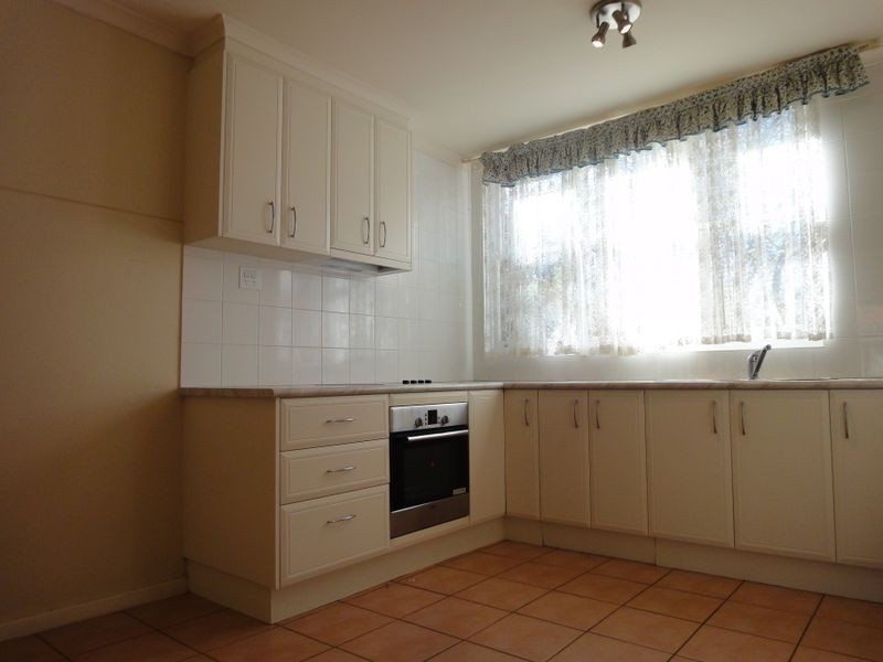 27 Booroondara Street, Reid ACT 2612