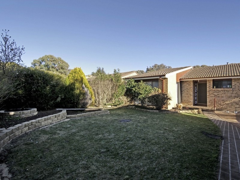 11/1 Cantor Crescent, Higgins ACT 2615
