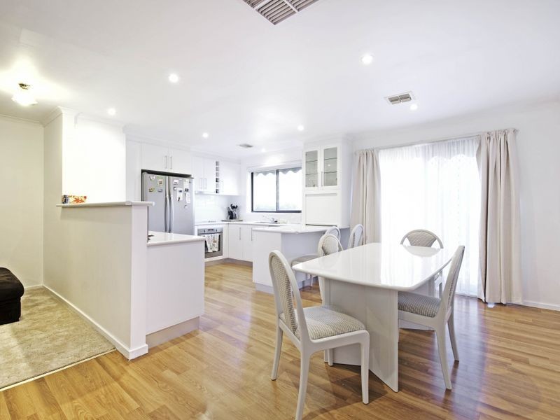 11/1 Cantor Crescent, Higgins ACT 2615