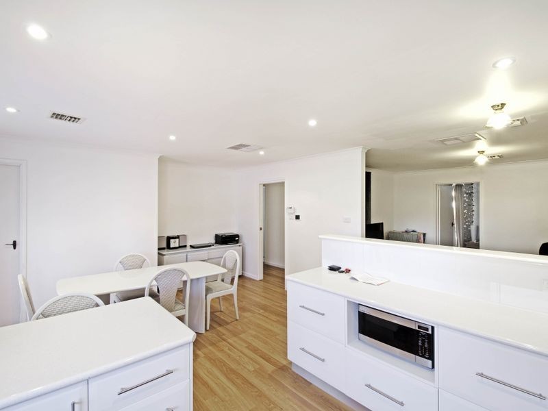 11/1 Cantor Crescent, Higgins ACT 2615