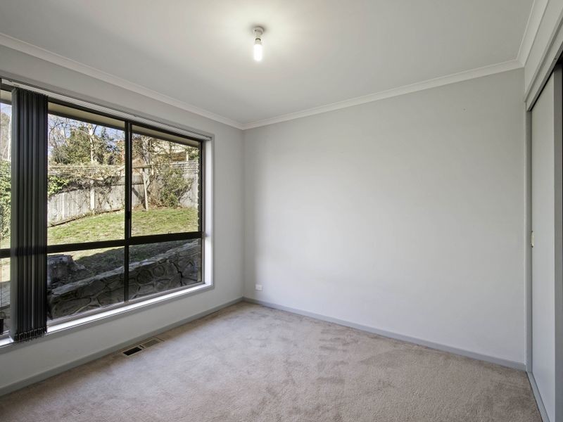 4 Sharman Place, Gordon ACT 2906