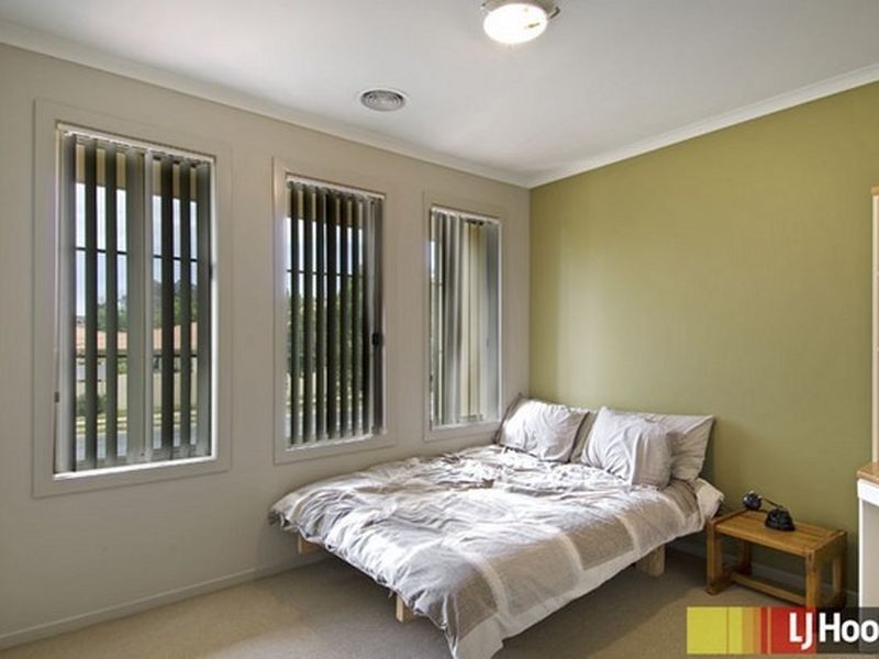 74 Kelleway Avenue, Nicholls ACT 2913