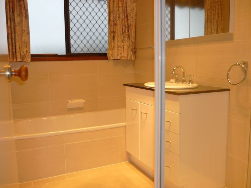 6 Newbigin Place, Monash ACT 2904