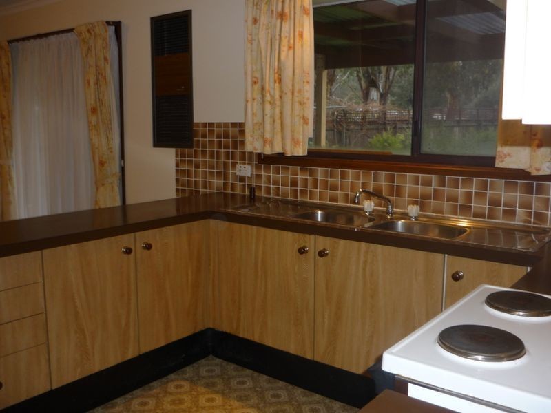 6 Newbigin Place, Monash ACT 2904